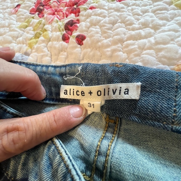 Alice + Olivia Denim with Floral Embroidered Accents Jeans - Picture 3 of 16